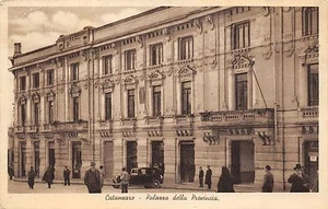 5316)  CATANZARO, PALAZZO DELLA PROVINCIA, ANIMATA. - Bild 1 von 2