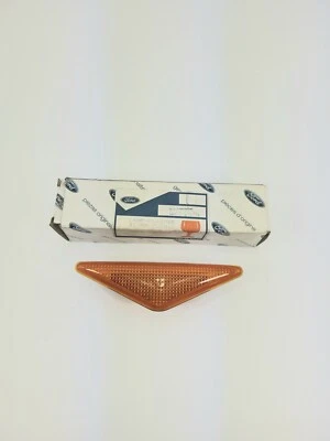 Original Ford 1379375 Indicator Front Fender Focus mk1 New - Image 1 of 4