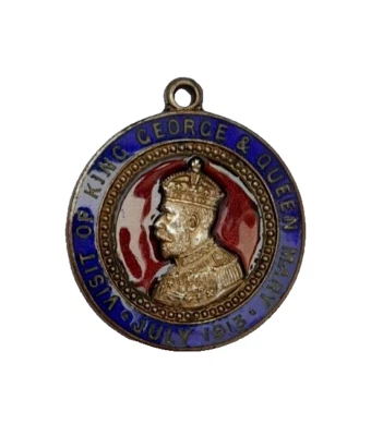 VTG 1913 KING GEORGE V & QUEEN MARY MEDAL or FOB BADGE ROYAL VISIT TO LIVERPOOL - Image 1 of 2