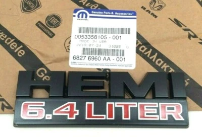 RAM 2500 3500 2015-2018 6,4 L Hemi guardabarros delantero plano negro placa de identificación emblema OEM Foto 1 de 4