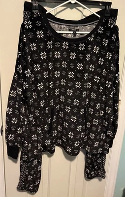 Conjunto de pijama Simply Vera Wang para mujer copo de nieve blanco y negro talla 1XL Foto 1 de 4