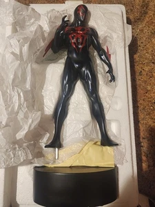 Bowen Spiderman 2099 - Picture 1 of 4