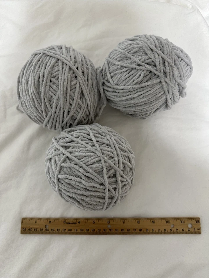 1 lb de hilo de chenilla gris Foto 1 de 1