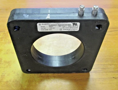 SQUARE D CURRENT TRANSFORMER 2000:5, 600V, CAT# 170R-202 ... WD-72 - Image 1 of 4