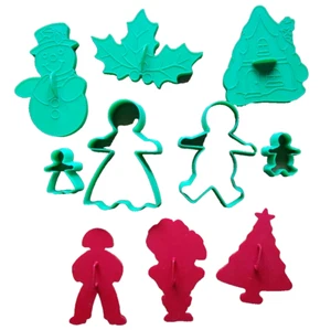 LOT 10 Red Green plastic Cookie Cutters Christmas Baking Holiday Snowman Wilton - Picture 1 of 3