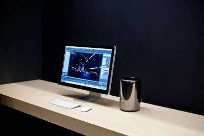 Apple Mac Pro 3.5GHz Quad Core 64GB RAM 2TB SSD AMD FirePro D300 3GB  Very Good - Image 1 of 4