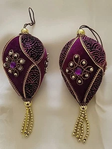 Zari Style Christmas Tree Ornaments  - Picture 1 of 4