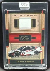 2025 Panini Racing Turn Four NASCAR Denny Hamlin SheetMetal Swatches/10 #SWS-DHN - Imagen 1 de 10