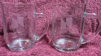 Tazas de cerveza de vidrio grabado vintage, Juegos Olímpicos de Invierno de Moscú 1980, 16 oz, únicas  Foto 1 de 4