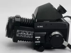 Rolleiflex SL66E Camera # 902370030 w/ Planar 80mm F2.8 Lens # 8091126 - Picture 1 of 24