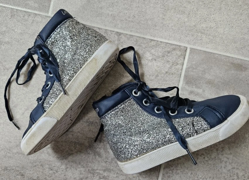 ~ Zapatillas altas Disney Frozen azul marino plata brillantes niñas pequeñas talla 7,5 Foto 1 de 4