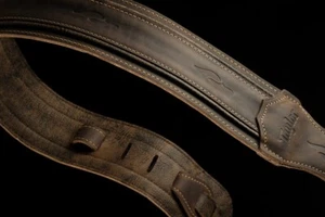 NEW - Taylor Element 3" Leather Guitar Strap - DARK BROWN, #4115-30 - Picture 1 of 1