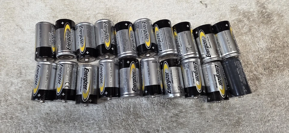 Energizer Industrial 1.5V C Battery 20 Pack 2025 007 - Image 1 of 1