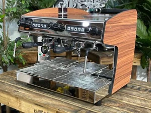 CARIMALI PRATICA E2 2 GROUP NEW STAINLESS & TIMBER SIDES ESPRESSO COFFEE MACHINE - Picture 1 of 12
