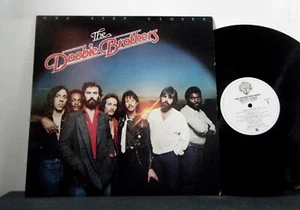 THE DOOBIE BROTHERS LP One Step Closer 1980 Warner Brothers Vinyl - Bild 1 von 1
