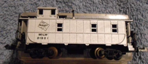 N Scale MINITRIX 3275 Milwaukee St Paul Pacific MILW RD#01601 CABOOSE - Picture 1 of 3