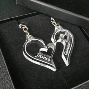 Personalised Valentine's Keyring (Boyfriend Girlfriend Gift Box Two Jigsaw) - Picture 1 of 3