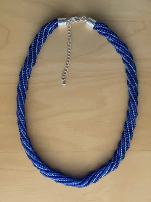 💙💙💙 schöne Halskette / Perlenkette / Modeschmuck / blau - mint / Handarbeit - Bild 1 von 4