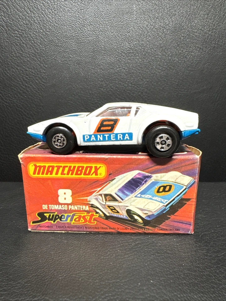 Винтажный спичечный коробок супербыстрая модель No 8 De Tomaso Pantera 1975 в коробке как новый белый - Изображение 1 из 4