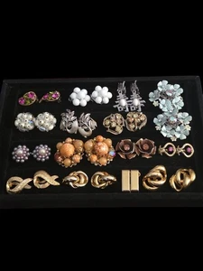 Vintage Coro Trifari Avon Monet Judy Lee Earring Lot - Picture 1 of 12