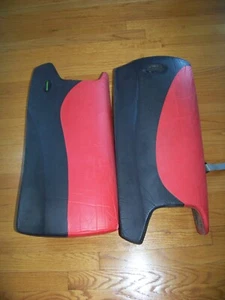 Field Hockey OBO Hi Rebound Medium Pair Leg Guards Red & Black - Picture 1 of 3