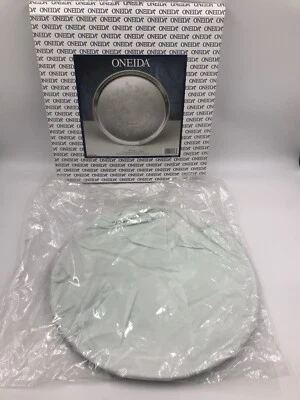 Oneida 14'' Silverplated Embossed Tray With Floral Design - Image 1 of 4