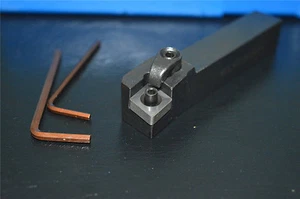 Fedex /UPS MCBNR3232P16 32mm Lathe turn outerindexable tool holder For CNMG1606 - Picture 1 of 2