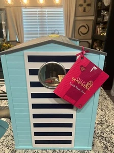 Our Generation Seaside Beach Pool House Dollhouse (missing some accessories ) - Picture 1 of 19