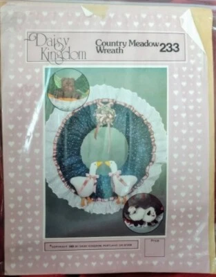 Daisy Kingdom Country Meadow Wreath Craft Pattern #233 - Image 1 of 2