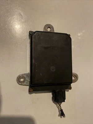 2013 Lexus Es300h Rear Driver Blind Spot Monitor Control Unit 88162-0W030 Oem - Image 1 of 3