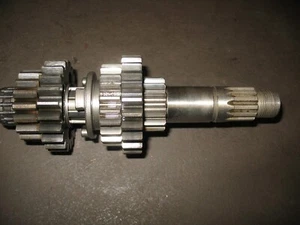 1986 KL600 TRANSMISSION INPUT SHAFT ASSEMBLY KAWASAKI KL KLR 600 1984-1986 - Picture 1 of 6