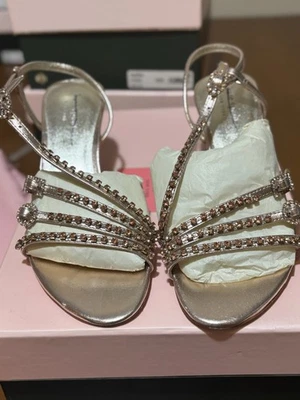 Sandalias de tacón alto Kate Spade Makenna adornadas con cristal oro rosa talla 6,5 Foto 1 de 4