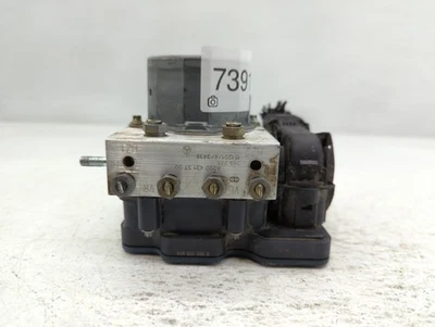 Módulo de control de bomba Abs Mercedes-Benz Cla250 2016-2017 EO5FY Foto 1 de 4