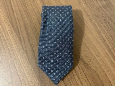 CORBATA MONOGRAMA LOUIS VUITTON AZUL OSCURO Foto 1 de 3