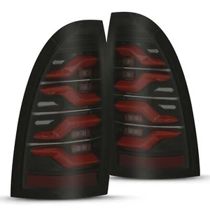 Luces traseras LED completas de la serie AlphaRex Luxx negro-rojo para Toyota Tacoma 2005-2015 - Imagen 1 de 10
