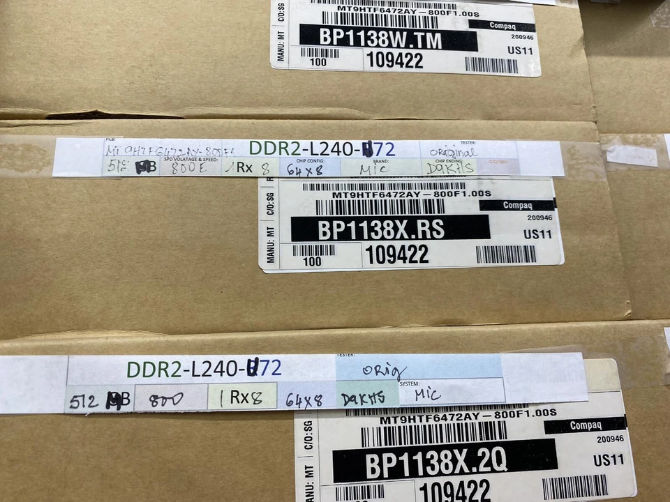 Box of 100 Micron MT9HTF6472AY-800F1 512MB Original -Contact us for quantity - Image 1 of 1