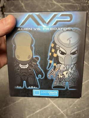 Alien vs Predator 4.5 Inch Blind Box Figure AVP Official Titan Merchandise 2015 - Image 1 of 4