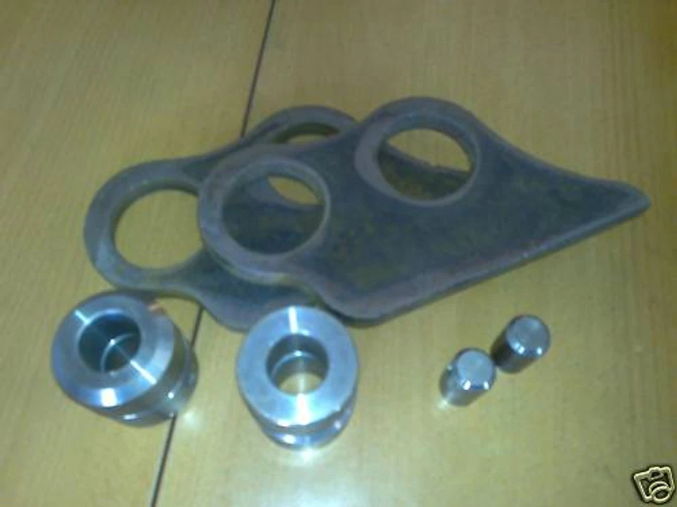 Kubota KX 41-3 and U15-3 and KX015-3 Bucket conversion bracket set - Image 1 of 1
