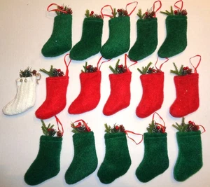 Vtg Christmas Stocking Ornaments 5” Handmade Felt w/ Pinecones & Evergreen 16 pc - Picture 1 of 6