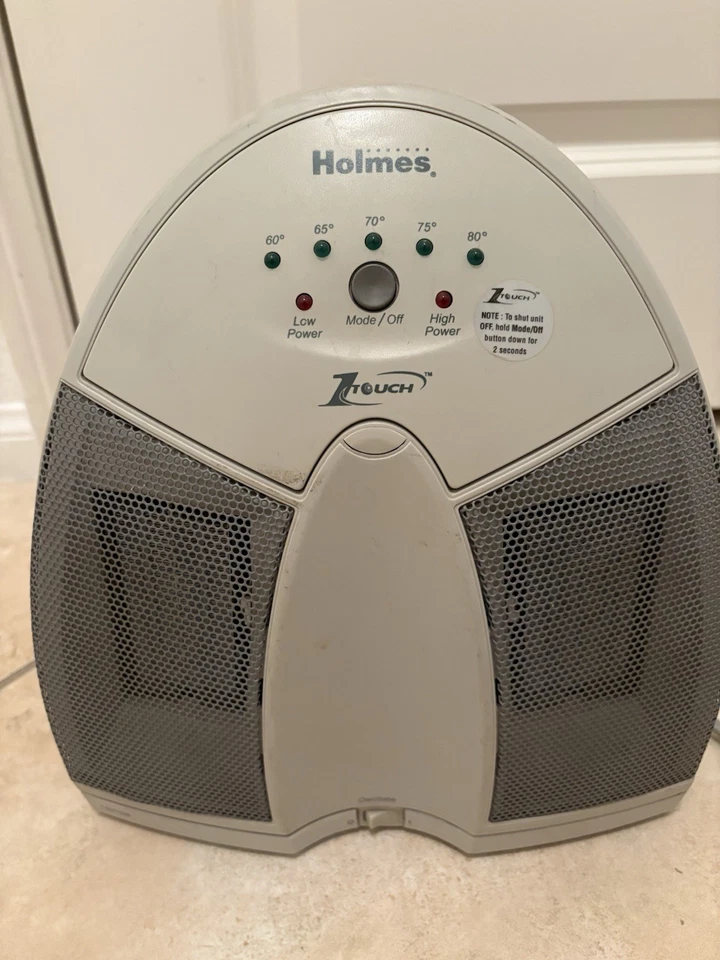 HOLMES Twin Ceramic Space Heater Model HCH4125 1100-1500 Watt -Variable Settings - Image 1 of 1