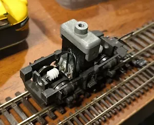 Replacement drive system for Tri-ang R.159, VR railways B class, may suit others - Picture 1 of 4