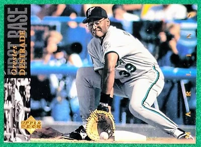 Orestes Destrade - 1994 Upper Deck #304 - Florida Marlins Baseball Card - Image 1 of 3