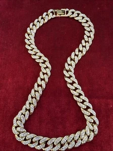 Gold ToneRhinestone Cuban Link Chain 18” Necklace (B2) - Picture 1 of 9