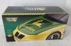 1996 ERTL John Deere Pontiac Grand Prix 1:18 Car Limited Edition Collectibles - Picture 1 of 11