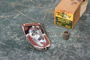 FORD GALAXIE MERCURY SPOTLIGHT BRACKET 158L - Picture 1 of 5