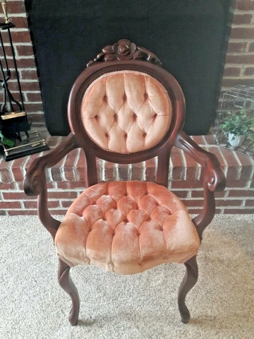 Vintage Carlton McLendon Victorian Style Carved Parlor Arm Chair Antique Cover