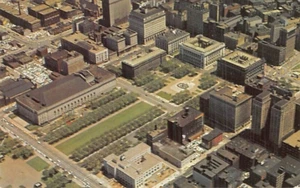 Postkarte OH: Cleveland's Civic Mall, Ohio, Luftaufnahme, verschickt 1963 - Bild 1 von 2