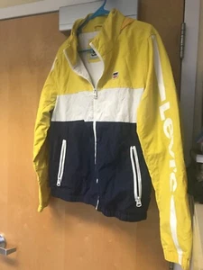 Levi's Mens Small Lightweight Retro Windbreaker Jacket Yellow Packable Hood - Picture 1 of 4