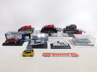 8X Solido/Hot Wheels Etc 1:43 Modelo: Ferrari+Opel+MB+Aston Martin Mint #DG162-3 - Imagen 1 de 4