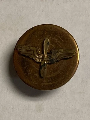 WW2 US Army Air Force Corps Enlisted Collar Brass Insignia Screw Back - Image 1 of 2
